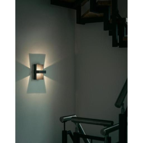 Lampa ścienna LED Renkforce 6W 240lm 3000K IP54 Lampa ścienna LED Renkforce 6W 240lm 3000K IP54