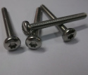 Śruba z łbem soczewkowym DIN 7985 M5 45mm stal A2 Śruba z łbem soczewkowym DIN 7985 M5 45mm stal A2