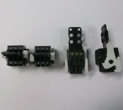 Złącze żeńskie WAGO 713-1103 3 x 2-piny Złącze żeńskie WAGO 713-1103 3 x 2-piny