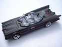BATMAN SAMOCHÓD HOTWHEELS CLASSIC TV SERIES 1/6 BATMAN SAMOCHÓD HOTWHEELS CLASSIC TV SERIES 1/6