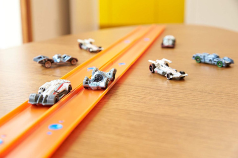 statek SAMOCHÓD HOT WHEELS STAR WARS X-WING FIGHTE statek SAMOCHÓD HOT WHEELS STAR WARS X-WING FIGHTE