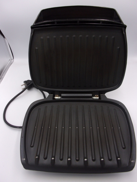 Grill elektryczny Russell Hobbs Family 18870-56 Grill elektryczny Russell Hobbs Family 18870-56