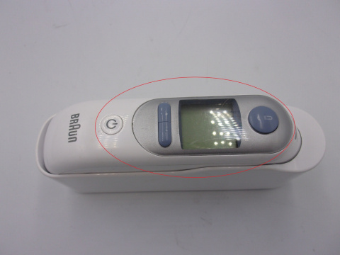 Termometr elektroniczny BRAUN IRT6520 ThermoScan 7 Termometr elektroniczny BRAUN IRT6520 ThermoScan 7