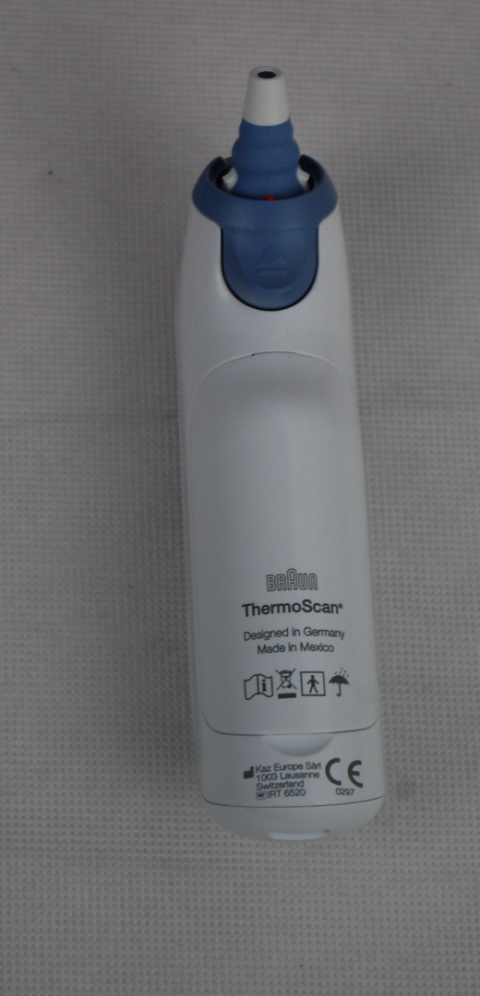 Termometr elektroniczny BRAUN IRT6520 ThermoScan 7 Termometr elektroniczny BRAUN IRT6520 ThermoScan 7