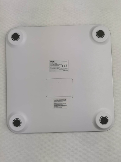 WAGA ŁAZIENKOWA ANALITYCZNA SLIM 180KG SMART+ 13w1 WAGA ŁAZIENKOWA ANALITYCZNA SLIM 180KG SMART+ 13w1