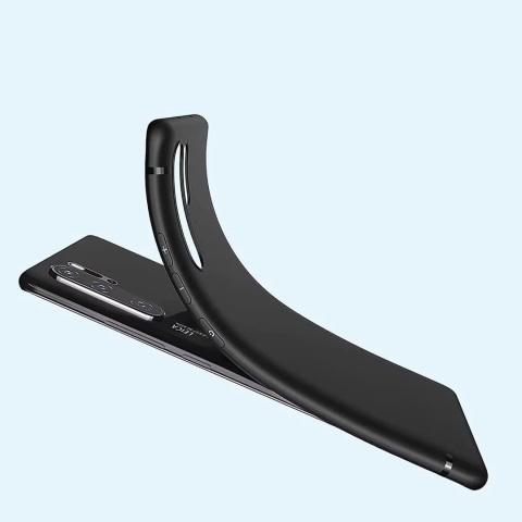 Etui silikonowe czarne do Huawei P30 PRO Etui silikonowe czarne do Huawei P30 PRO