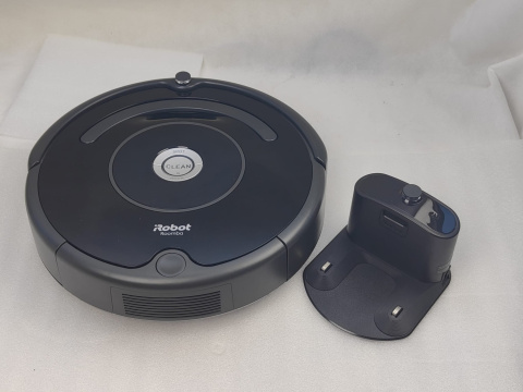 Robot odkurzający odkurzacz iRobot Roomba 671 Robot odkurzający odkurzacz iRobot Roomba 671