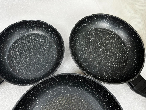 KOMPLET ZESTAW PATELNI ALUMINIOWYCH 20/24/28 CM INDUKCJA MELIANDA 3SZT KOMPLET ZESTAW PATELNI ALUMINIOWYCH 20/24/28 CM INDUKCJA MELIANDA 3SZT