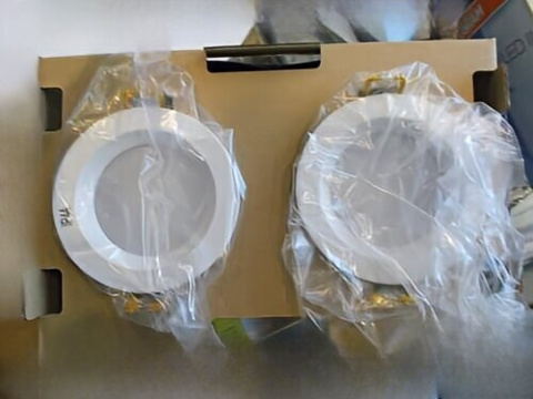 Lampa LED do zabudowy OSRAM IVIOS 300lm 3000K Lampa LED do zabudowy OSRAM IVIOS 300lm 3000K