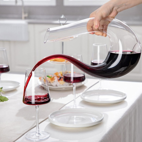 Dzbanek szklana karafka na wodę sok napoje wino 1500 ml szkło Dzbanek szklana karafka na wodę sok napoje wino 1500 ml szkło