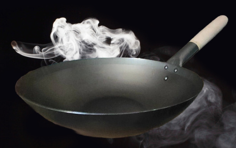 JADE TEMPLE Wok ze stali węglowej o średnicy 30 cm z okrągłym drewnianym uchwytem JADE TEMPLE Wok ze stali węglowej o średnicy 30 cm z okrągłym drewnianym uchwytem
