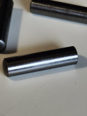 Kołek walcowy TOOLCRAFT DIN 7 8mm x 30mm 19 sztuk Kołek walcowy TOOLCRAFT DIN 7 8mm x 30mm 19 sztuk