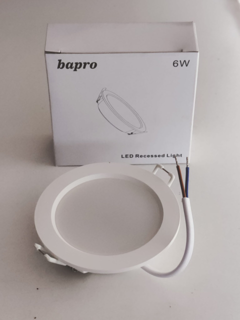 Reflektor Led podtynkowy 6W 6 sztuk DO ZABUDOWY Reflektor Led podtynkowy 6W 6 sztuk DO ZABUDOWY