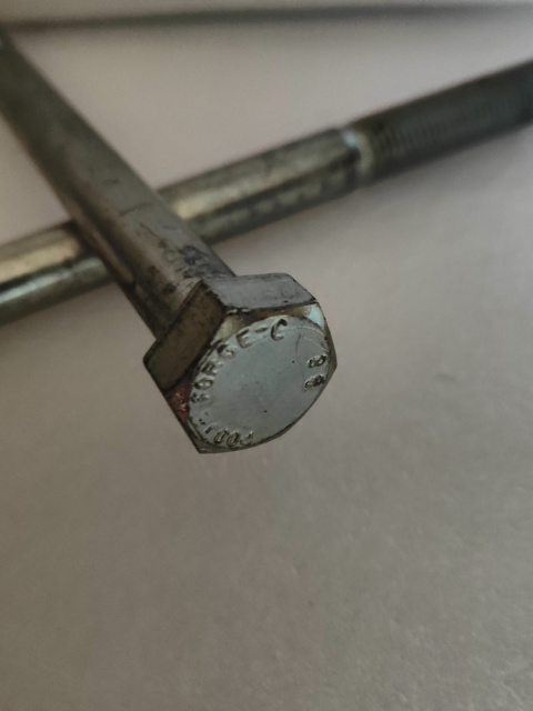 TOOLCRAFT Śruba sześciokątna DIN931 M16x210mm 2 SZT TOOLCRAFT Śruba sześciokątna DIN931 M16x210mm 2 SZT