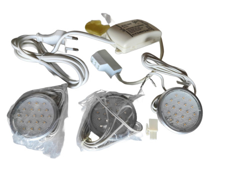 Lampy LED Gotowy zestaw 3szt 1,2W 230V Podszafkowa Lampy LED Gotowy zestaw 3szt 1,2W 230V Podszafkowa