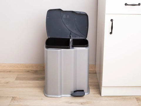 Kosz na śmieci sorter śmietnik Gumar z pedałem 7+15 L jasnosrebrny KEEEPER Kosz na śmieci sorter śmietnik Gumar z pedałem 7+15 L jasnosrebrny KEEEPER