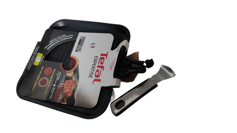 PATELNIA GRILLOWA TEFAL C6200202 Grill 26 x 26 cm Expertise TYTANOWA PATELNIA GRILLOWA TEFAL C6200202 Grill 26 x 26 cm Expertise TYTANOWA