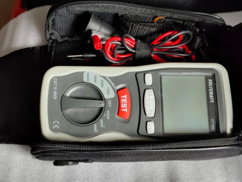 MIERNIK REZYSTANCJI IZOLACJI Voltcraft ET-100