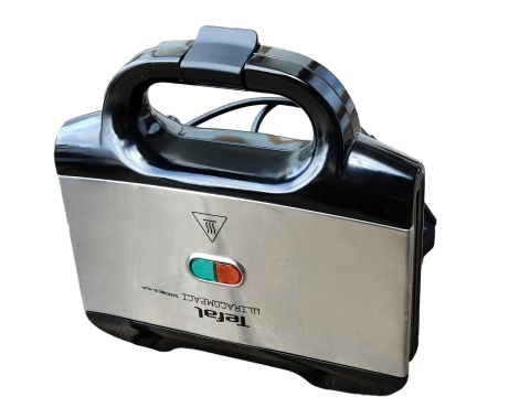 Opiekacz Toster do kanapek tostów Tefal sandwich UltraCompact SM155233 Opiekacz Toster do kanapek tostów Tefal sandwich UltraCompact SM155233