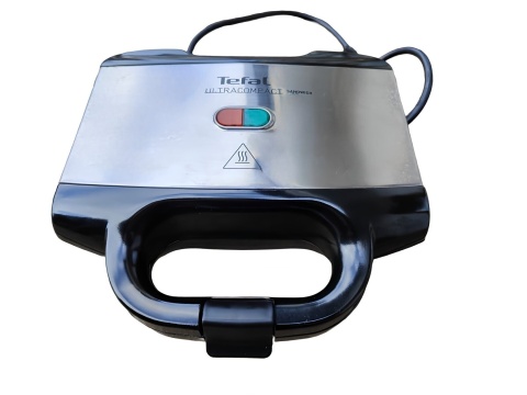 Opiekacz Toster do kanapek tostów Tefal sandwich UltraCompact SM155233 Opiekacz Toster do kanapek tostów Tefal sandwich UltraCompact SM155233