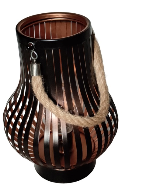 LAMPA LATARNIA metalowa na baterie latrenka świecąca lampion przenośna LAMPA LATARNIA metalowa na baterie latrenka świecąca lampion przenośna