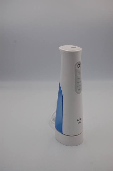 Irygator bezprzewodowy Braun 3720 Oral B aquacare