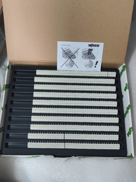 MCS-MIDI 100 SZT Classic gniazdo 4-bieg. raster 5 mm WAGO 722-234