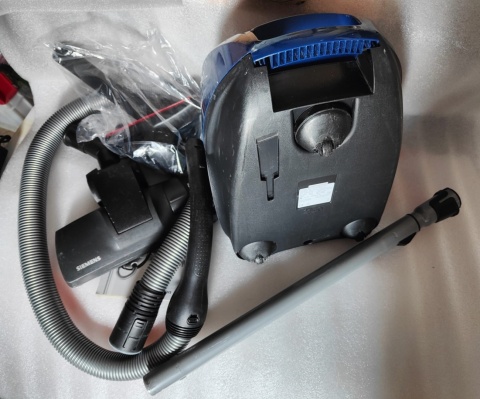 Odkurzacz Siemens VSZ31455 850W mocny 10m