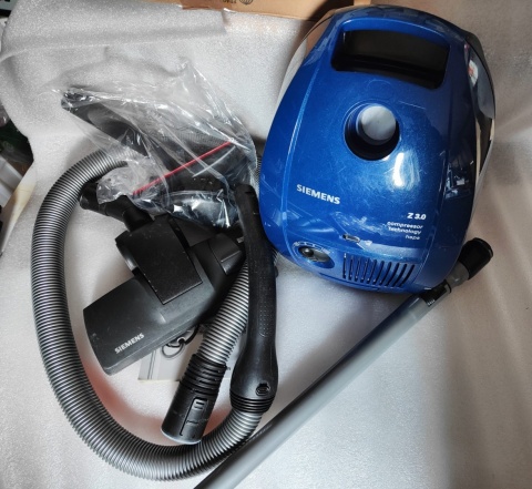 Odkurzacz Siemens VSZ31455 850W mocny 10m