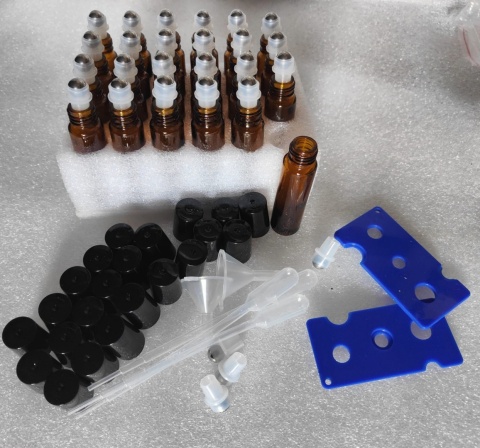 ROLL ON SZKLANA BUTELKA WYSOKA BRĄZOWA NA OLEJKI ETERYCZNE PERFUMY 10ml