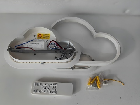 lampa sufitowa kinkiet ścienny wisząca ściemniana chmura pilot chmurka