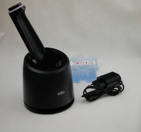 Stacja czyszcząca BRAUN 4 in 1 SmartCare + wkład czyszczący