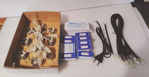 Zestaw halogenowy ROZGWIEŻDŻONE NIEBO 10szt. białe