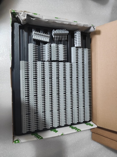 Złącze żeńskie WAGO 232-239/005-000 Szary 50 Szt