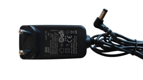 ORYGINALNA ładowarka AEG Zasilacz sieciowy QX9 do odkurzacza