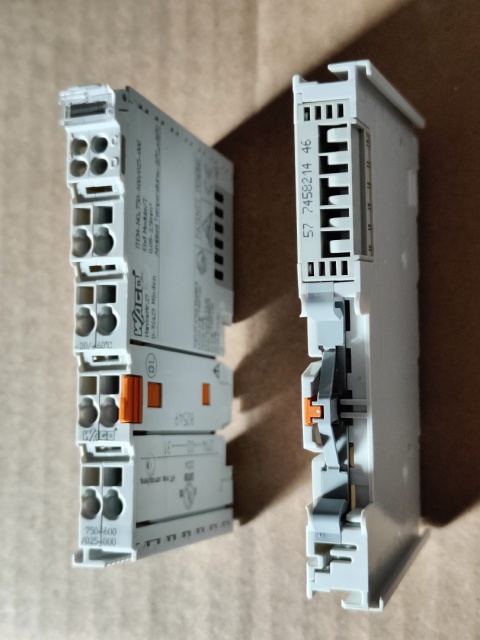 Moduł końcowy EXT 750‑600/025‑000 WAGO 2 SZTUKI