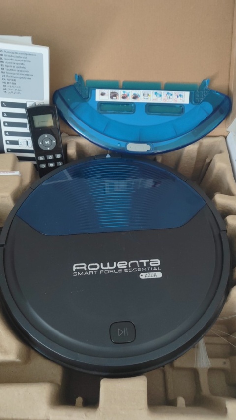 Robot sprzątający mopujący odkurzacz rowenta RR6971