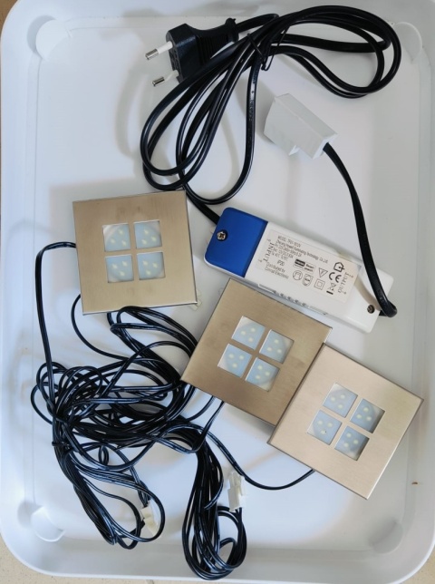 Zestaw 3 lamp z diodami LED szczotkowane 230V
