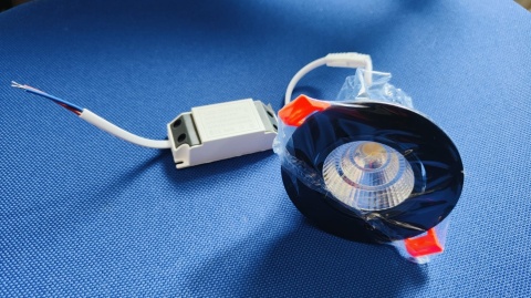 Czarne reflektory sufitowe LED 7W 6 sztuk 4000 K IP44 Z ZASILACZEM